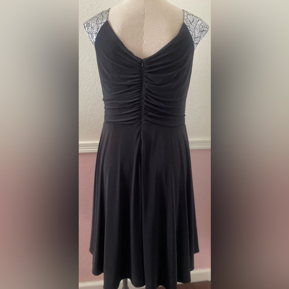 Betsy & Adam cocktail dress size 20w - Picture 8 of 15